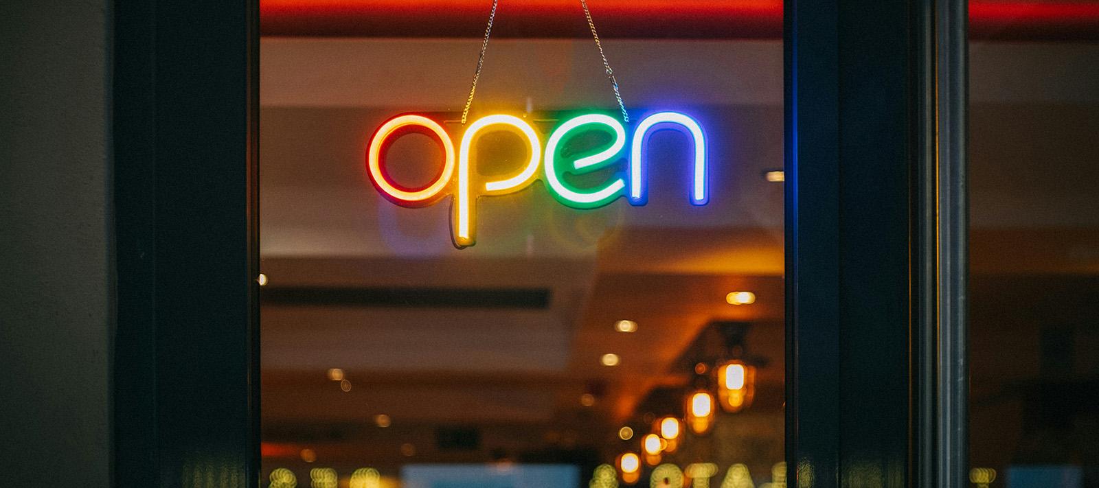 Open Sign on Door - https://unsplash.com/@sonance